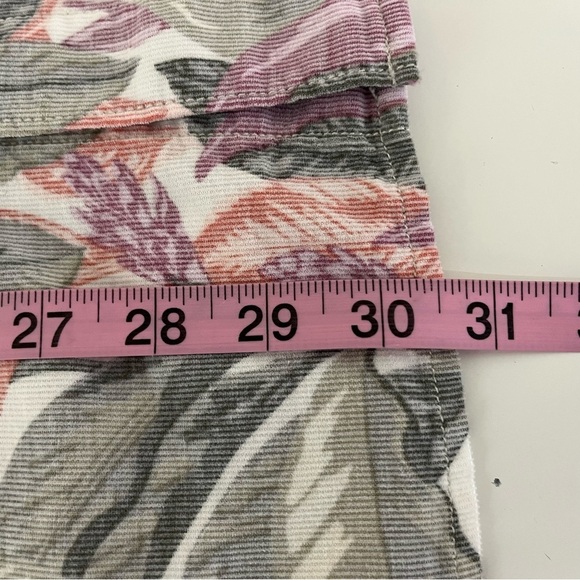 Tommy Bahama Coastal Corduroy Cream Button Floral Shirt - Picture 11 of 14